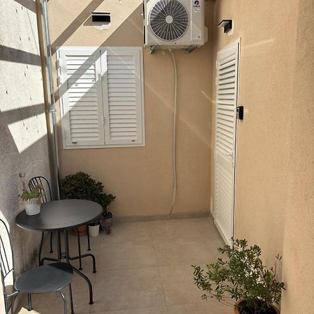 Apartment Ana Vis Esterno foto