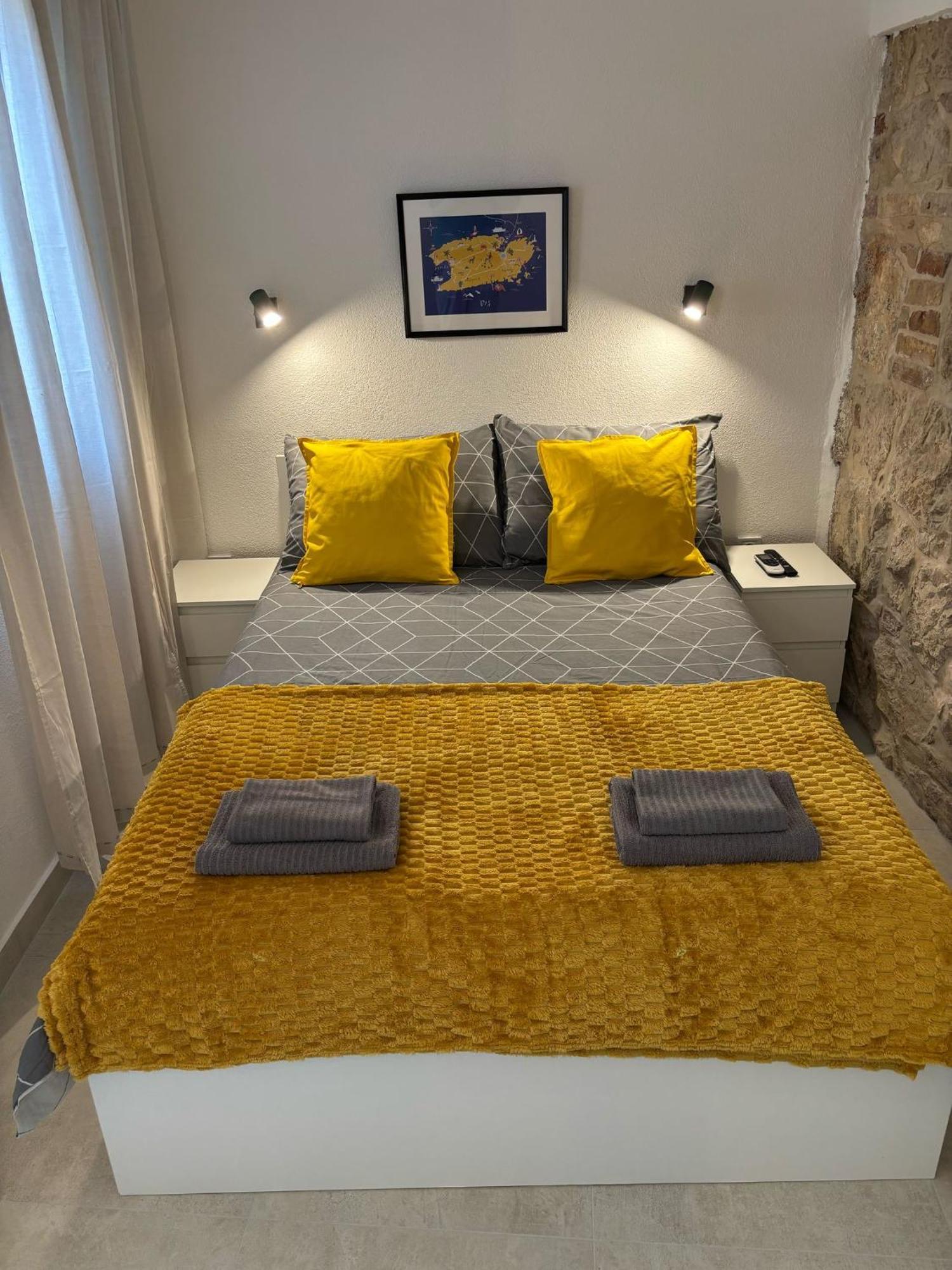 Apartment Ana Vis Esterno foto